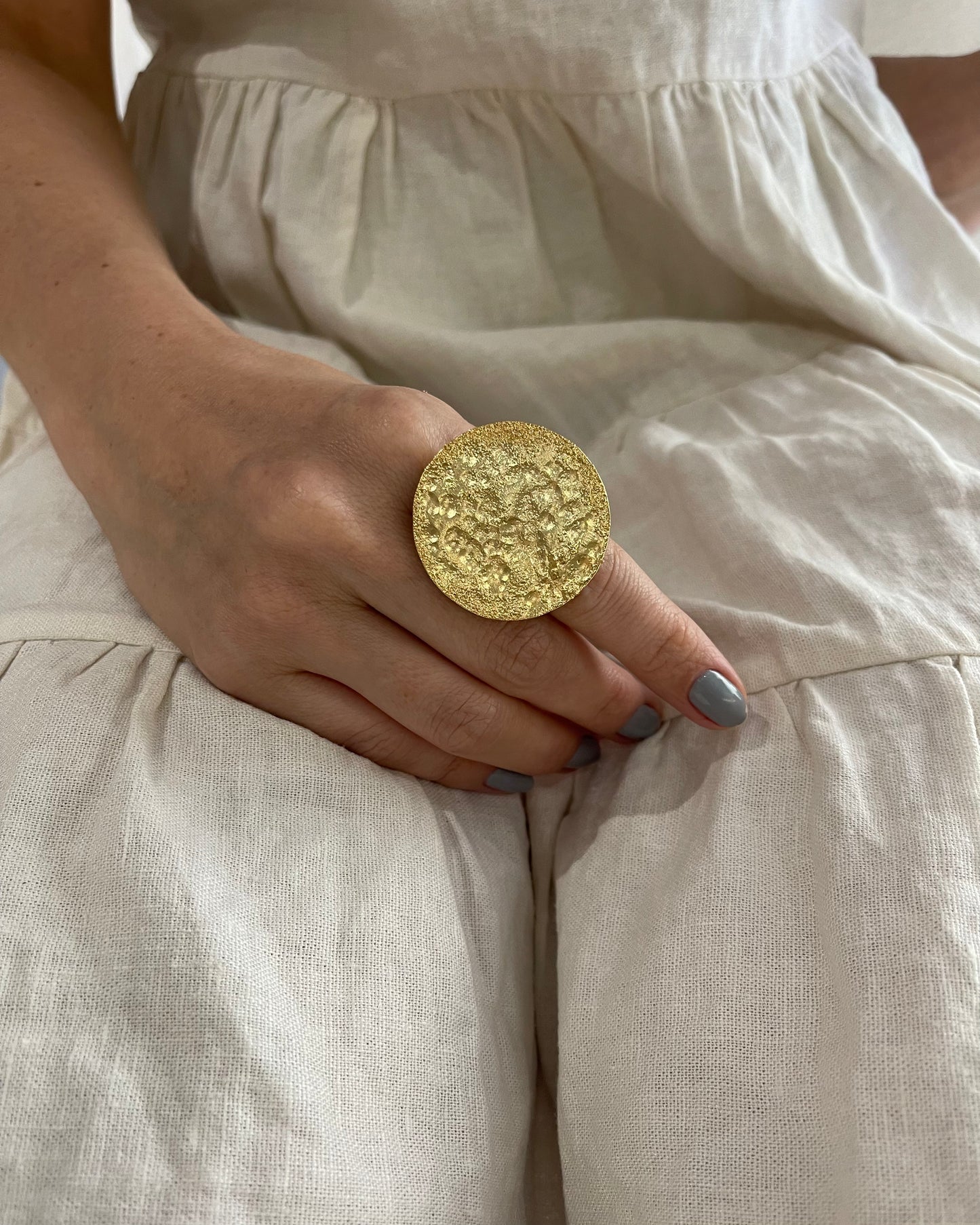 ANILLO FULL MOON GOLD