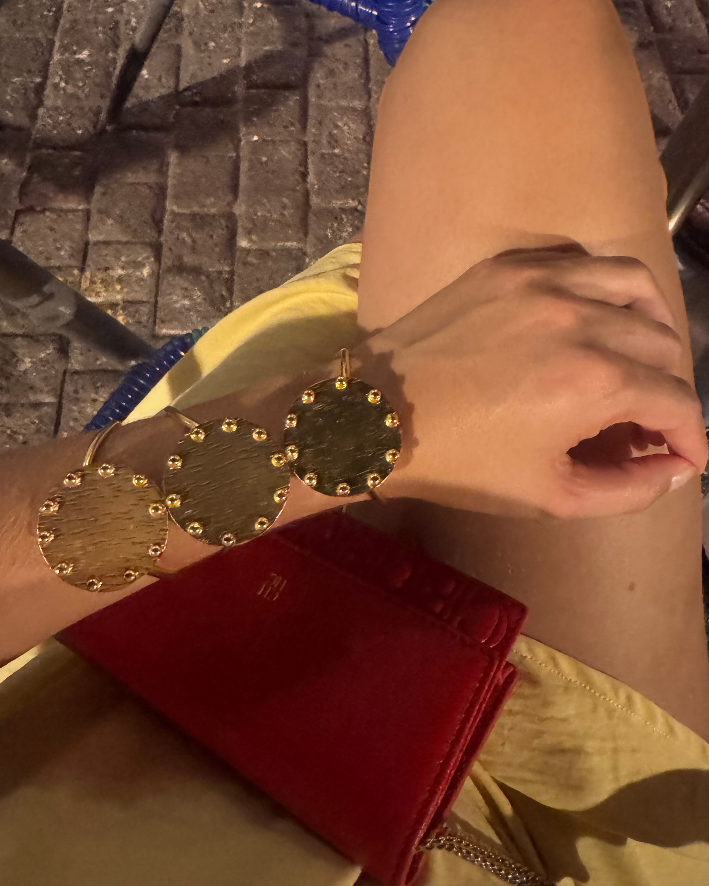 BRAZALETE CÍRCULO DE FUERZA GOLD