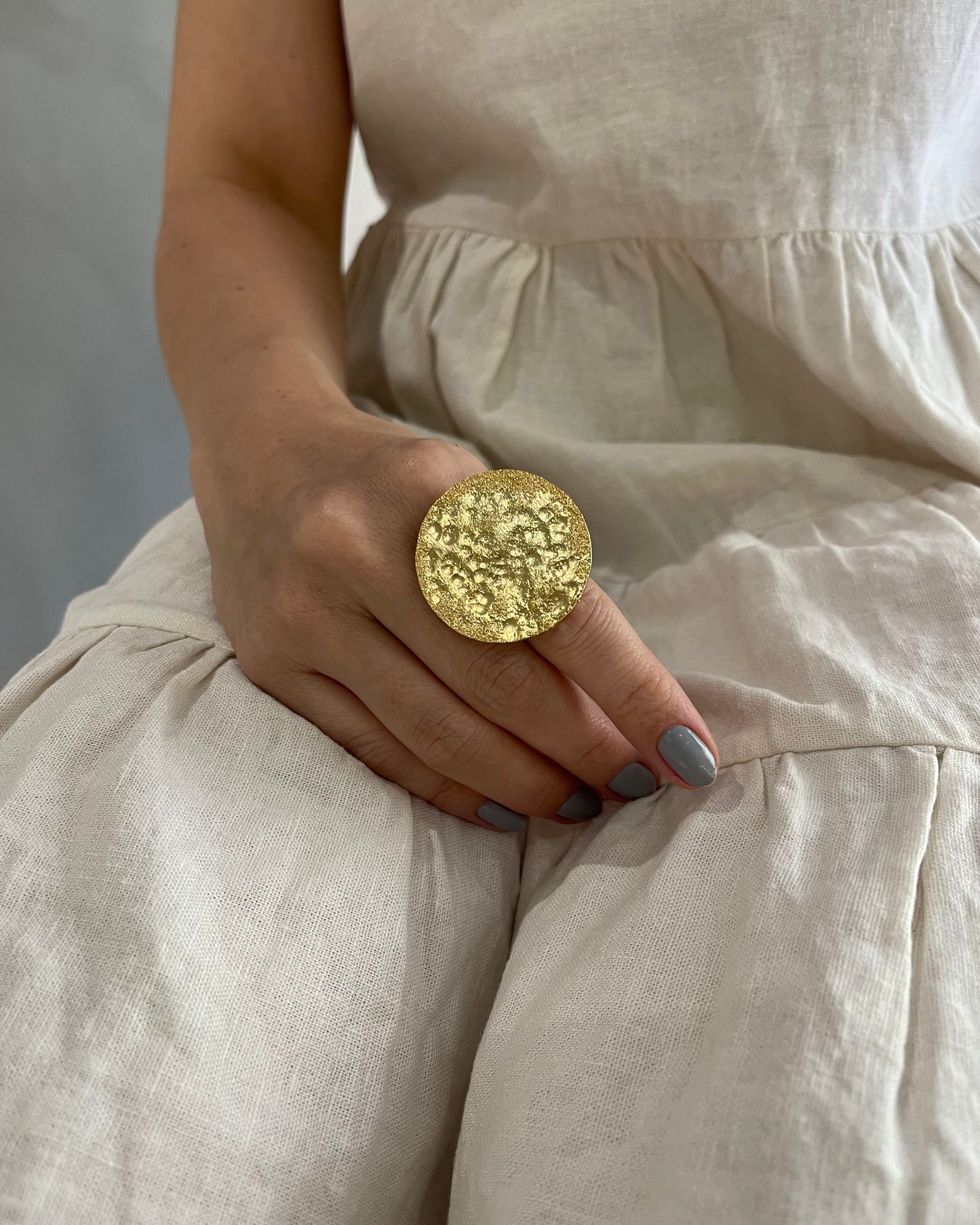 ANILLO FULL MOON GOLD