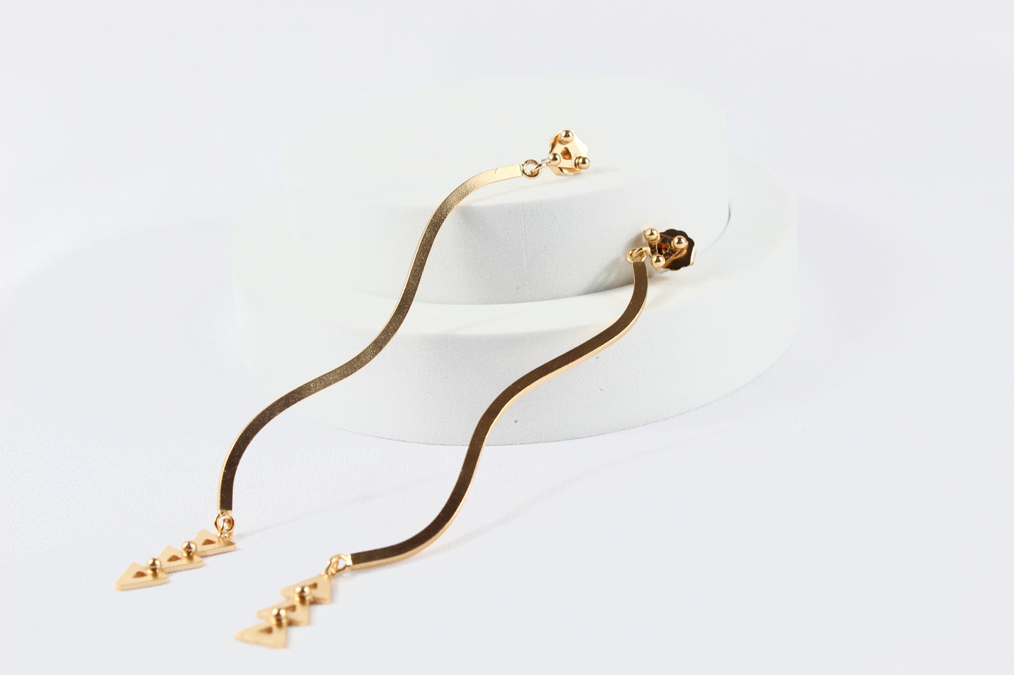 ARETES TRIADA GOLD