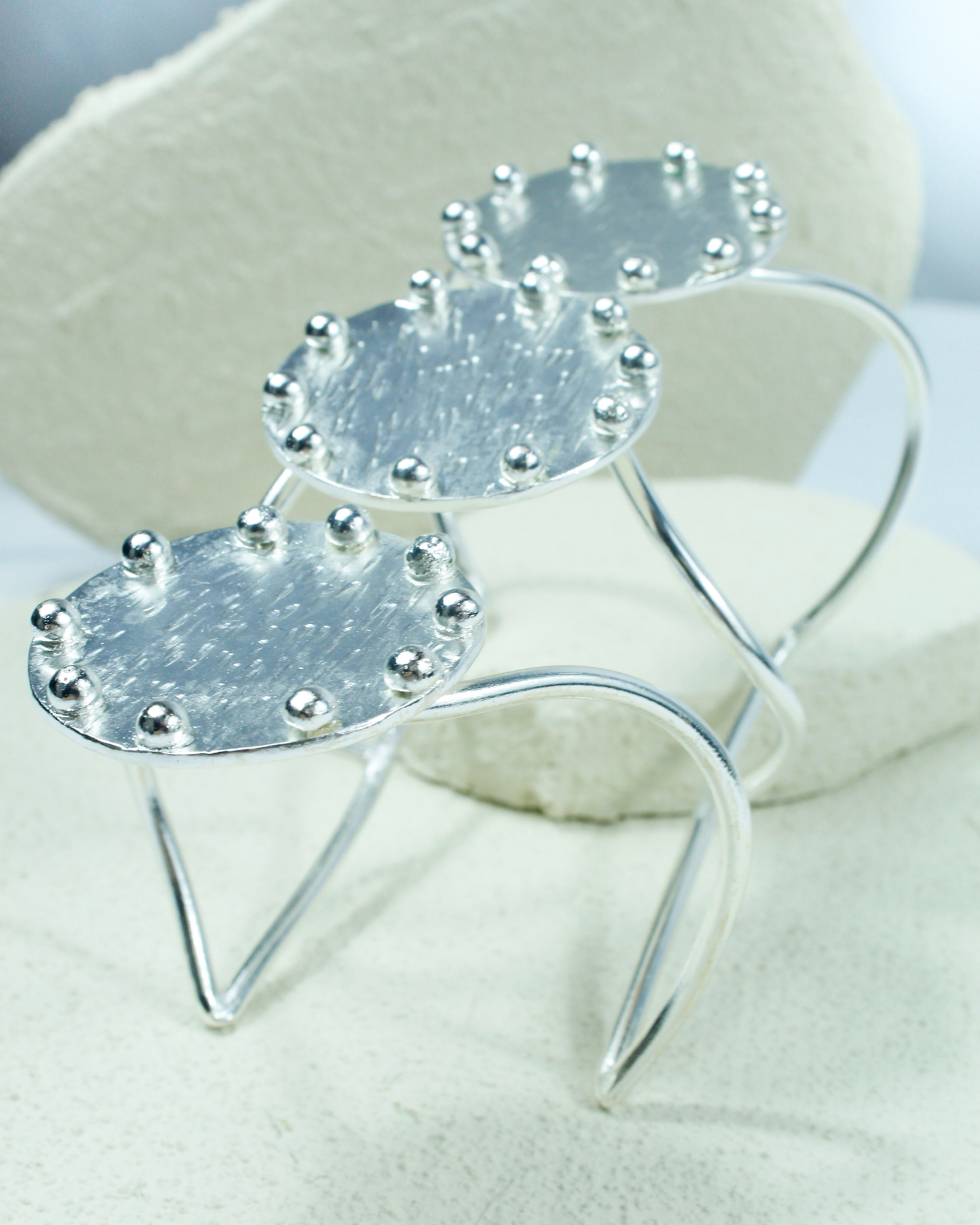 BRAZALETE CÍRCULO DE FUERZA